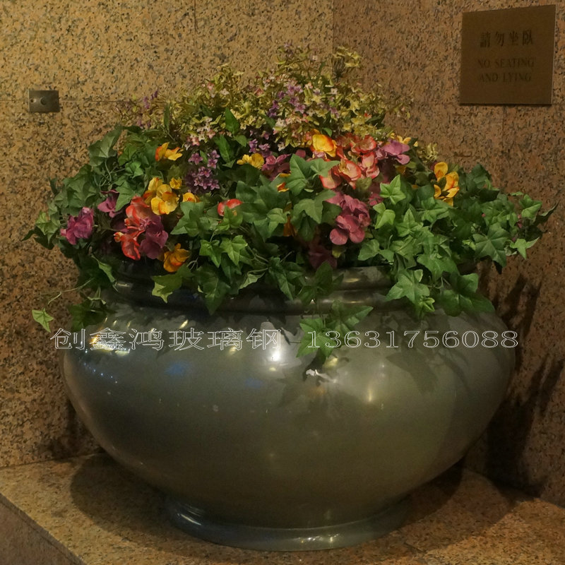 供应广州玻璃钢景观花盆、园艺花盆、花盆容器、商场景观花盆