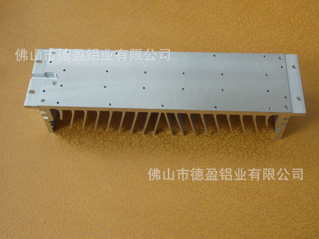 钻孔攻牙SAM_0449