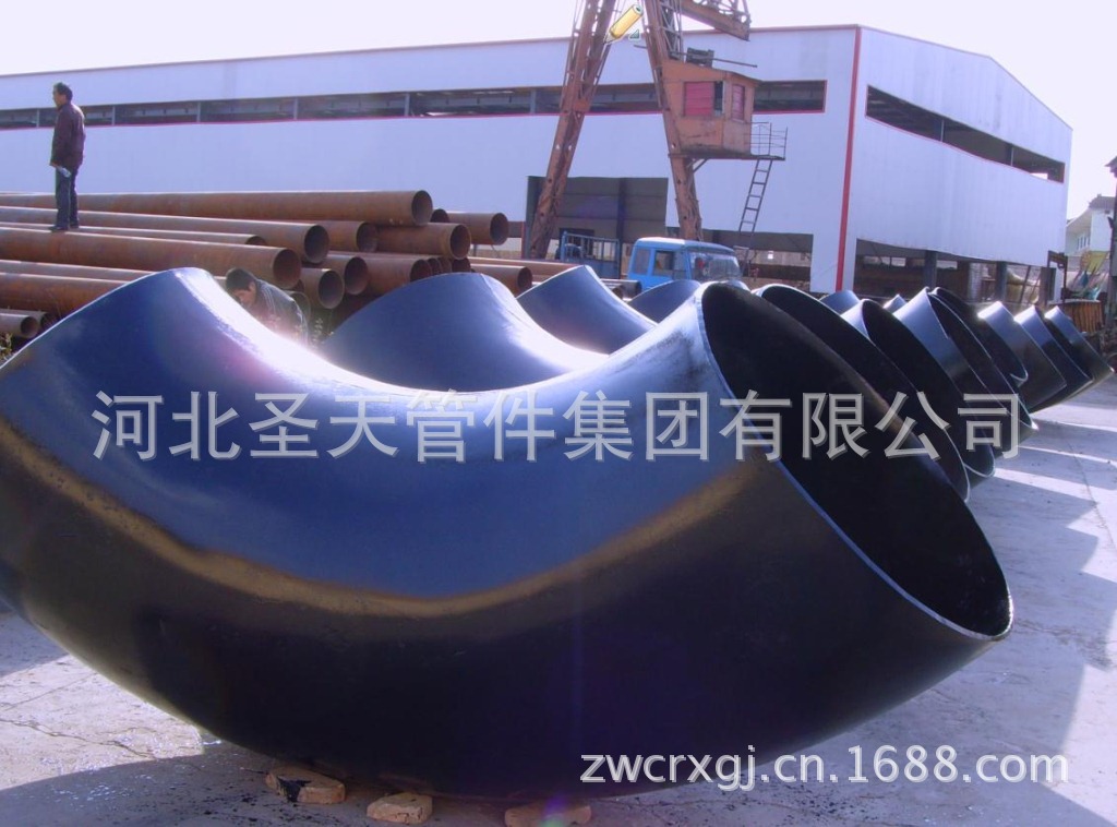大口径对焊弯头