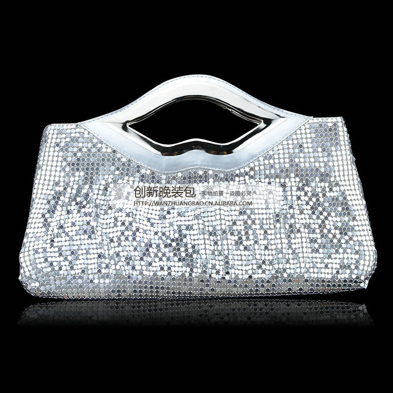 嘴唇铝片包欧美大牌手挽包1