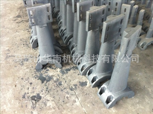 南方路机JS4000D进给长臂