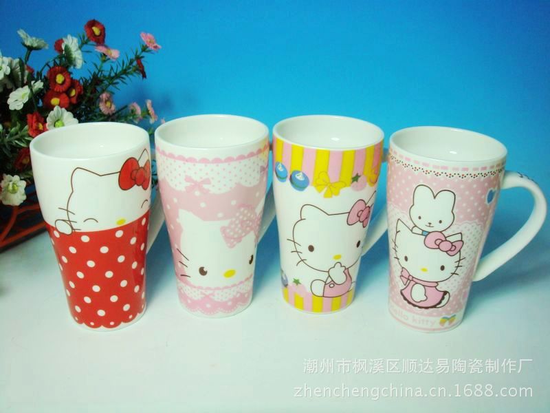 HELLO KITTY 5 M02158-A B C D