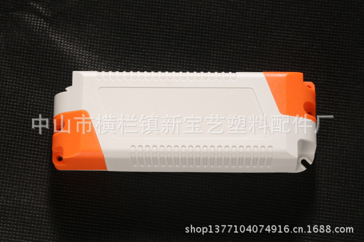 899C6082