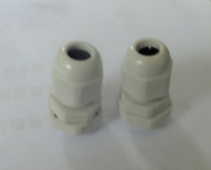 尼龍PG7