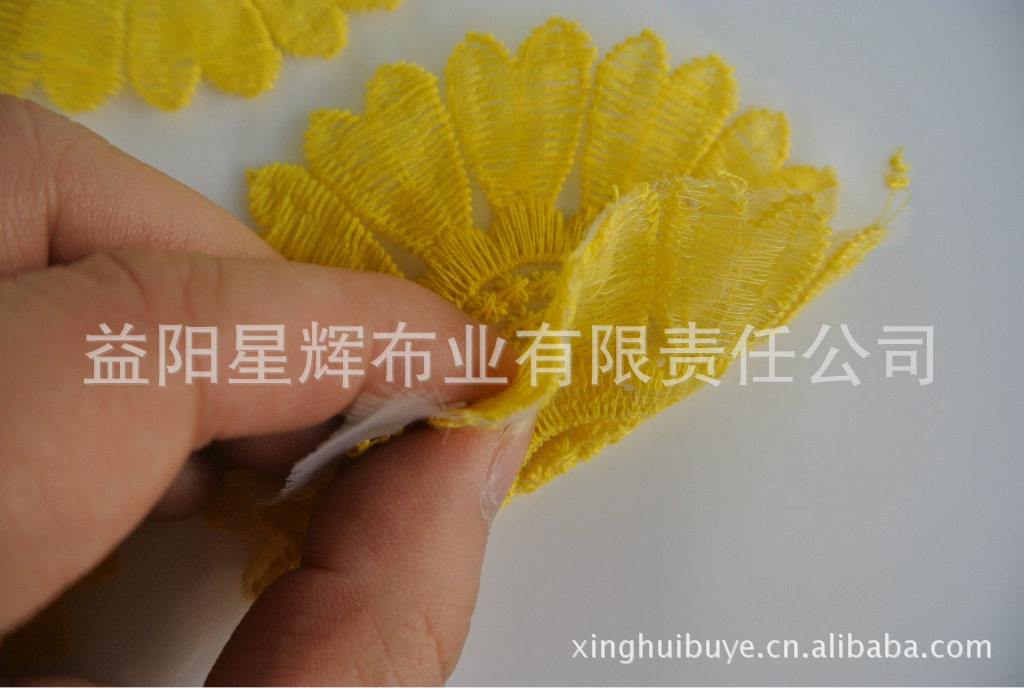 棉线太阳花电脑刺绣绣花布,韩国春季新款女装面料,E58