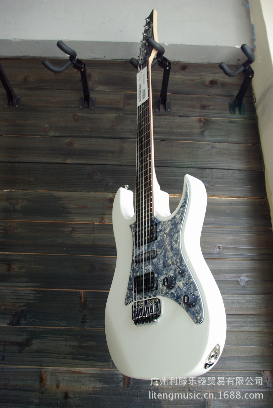 广州利滕 依班娜电吉他 ibanez grx150-swh