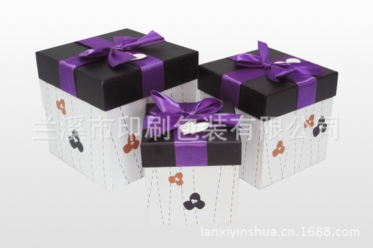 碎花方形三件套紫