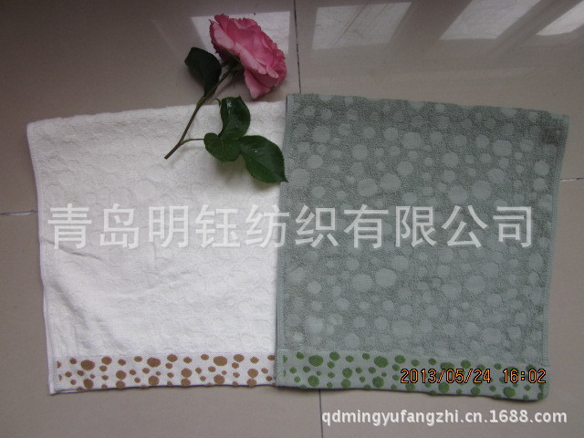 提花圆点毛巾3