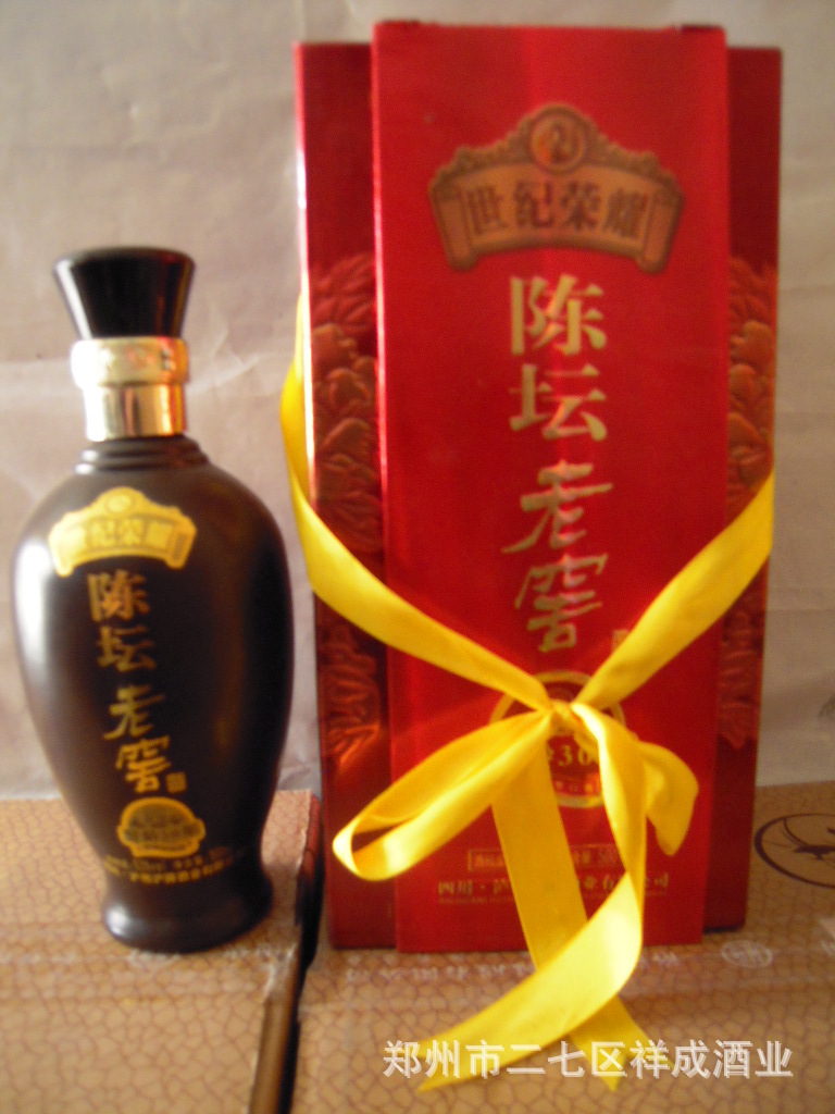 泸州系列 泸牌 窖藏30年图片_5
