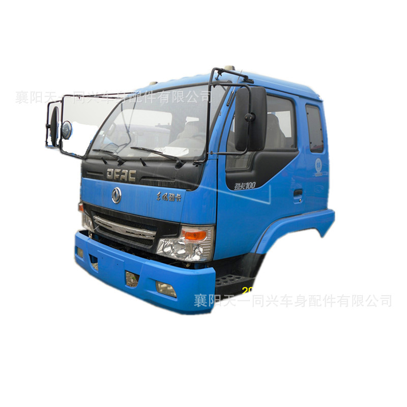 东风劲卡驾驶室侧面