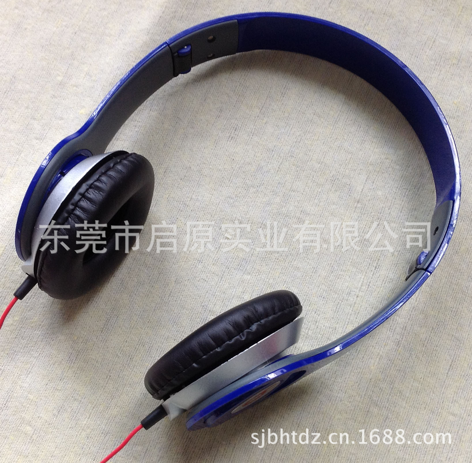 earphone (1)