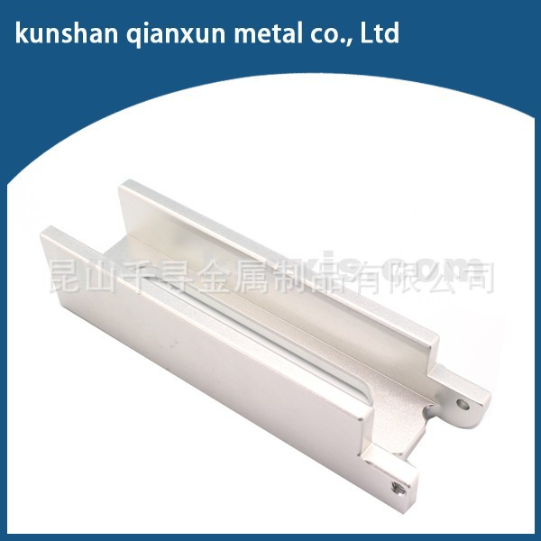 铣床、CNC加工中心、数控铣床工件、精密五金配件加工