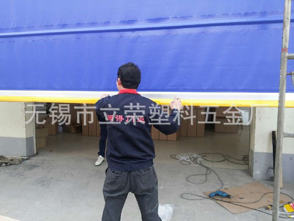 (%32SM{V7UN2VX@7~1U68Q8