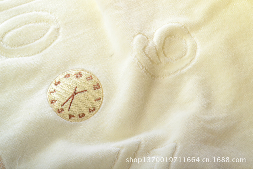 纯棉割绒绣花毛巾 批发毛巾