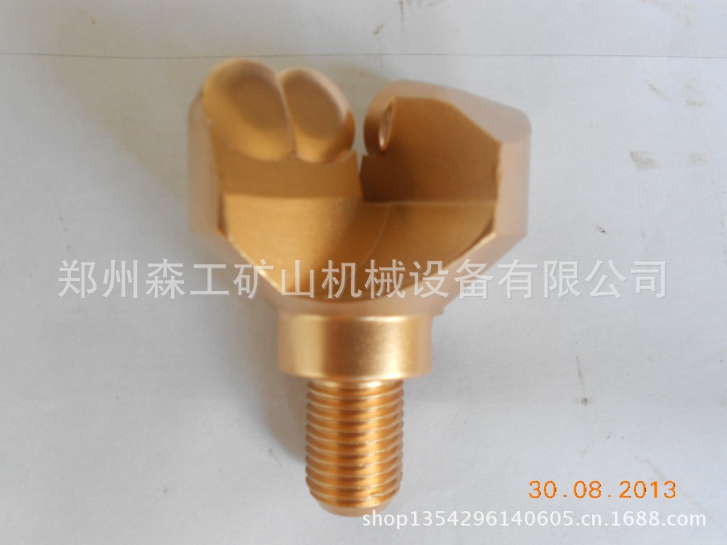 45金刚石复合片钻头