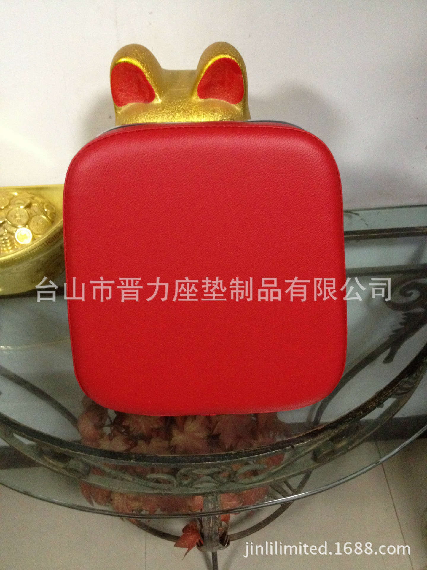 运动器材靠垫
