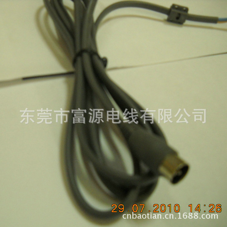 按摩器用输出线