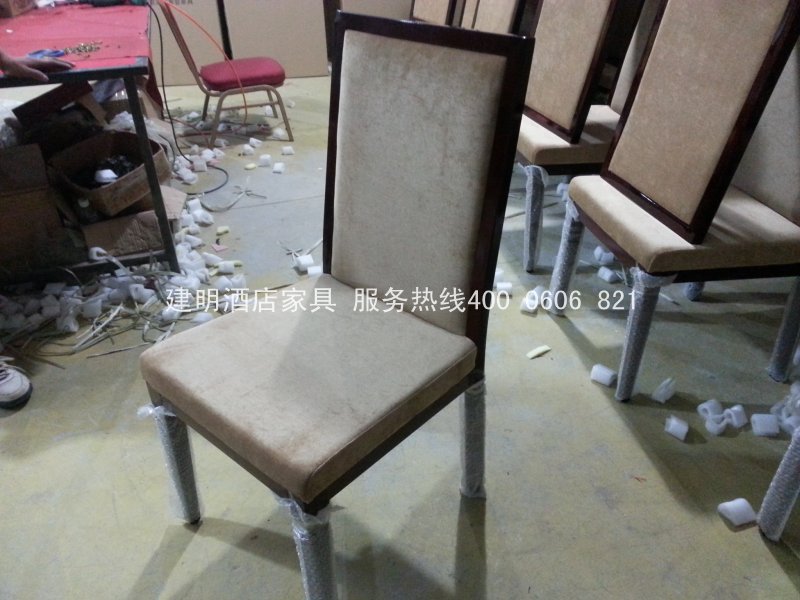 供应金属餐椅 极品金属餐椅 佛山定制各式优质极品金属餐椅