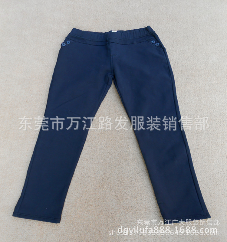 1103836866_1093174401