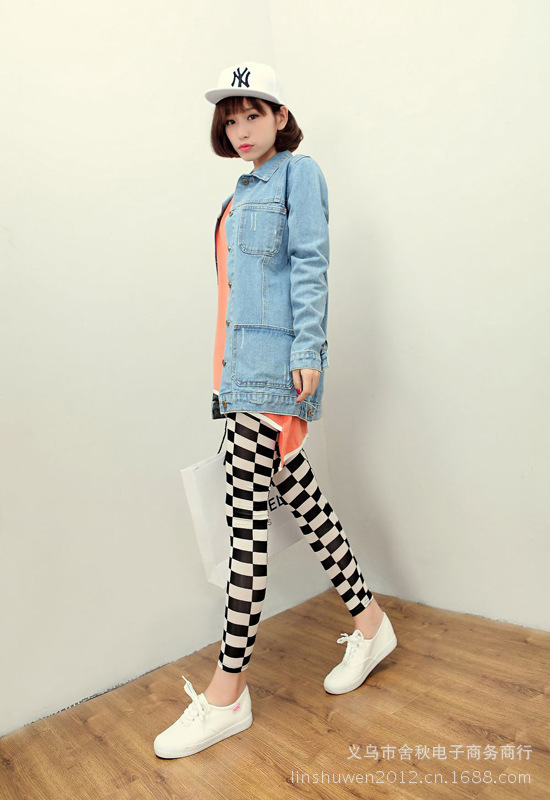 Y 804 黑白方块打底裤 (2)