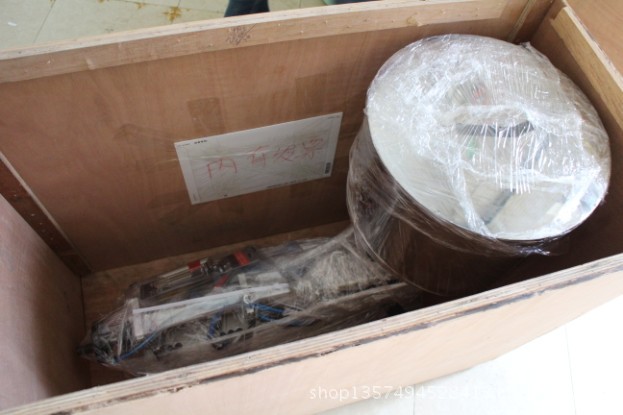 半自动膏体灌装机配图1