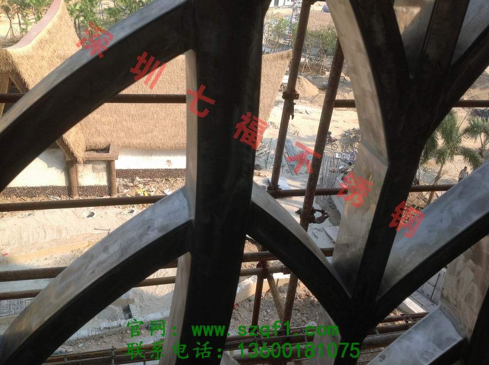 海豚馆不锈钢装饰