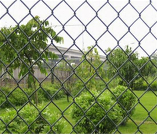 chain link fence
