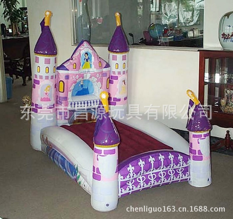 DCP_7522_conew1