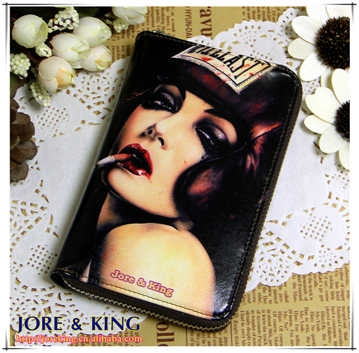 587-抽烟的大脸+KKK