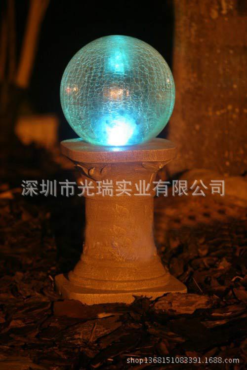 3560MRM1%20Gazing%20Ball_1C