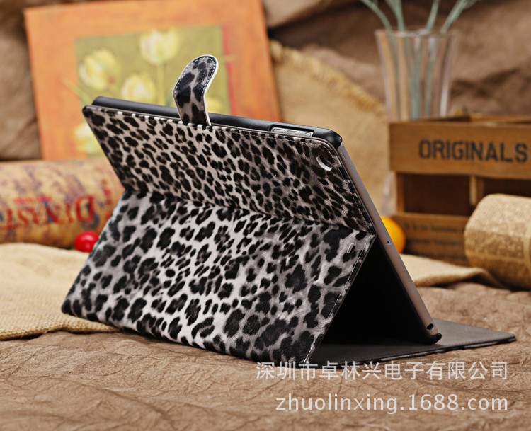 Leopard-Print-Grey-003