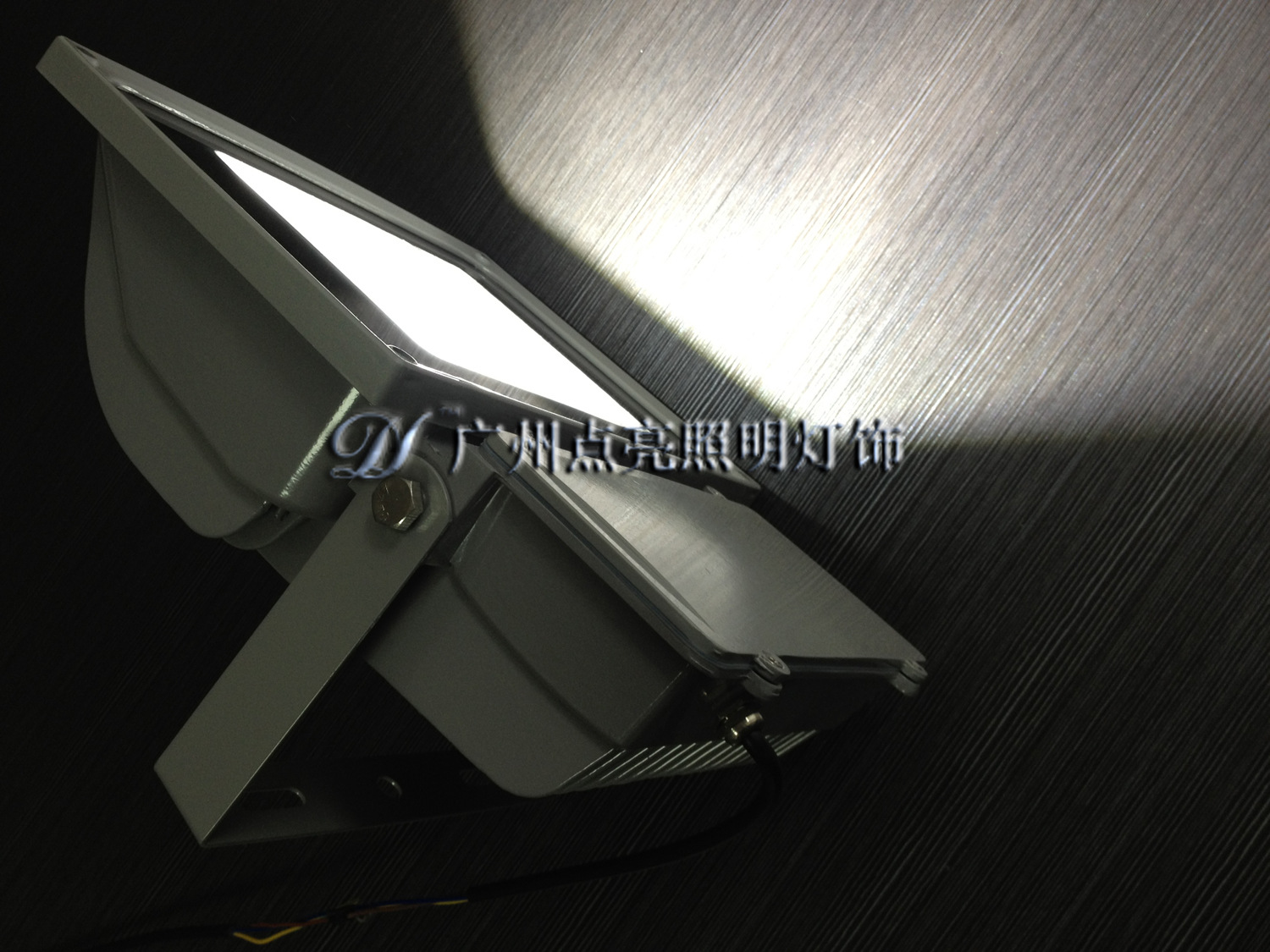 DL-JCTGD-001 集成投光灯 70W 003