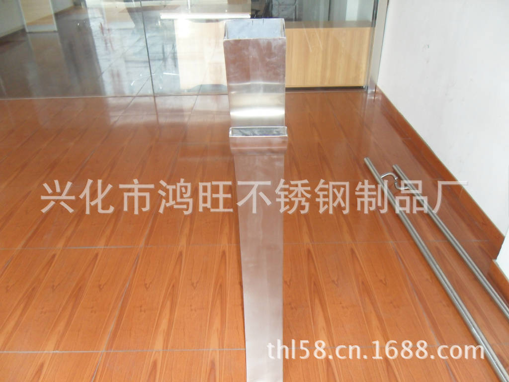 多款不锈钢立柱
