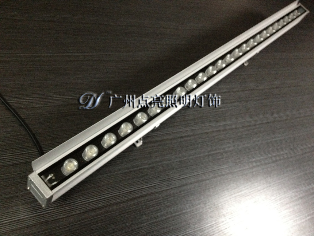 DL-DGLXQD-001 大功率洗墙灯18W、24W带挡光