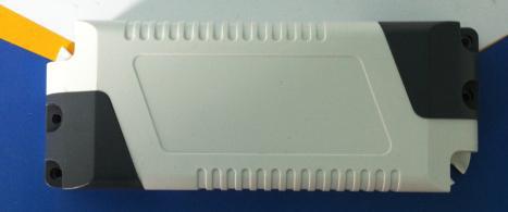 19-30W尺寸是132X45X24MM