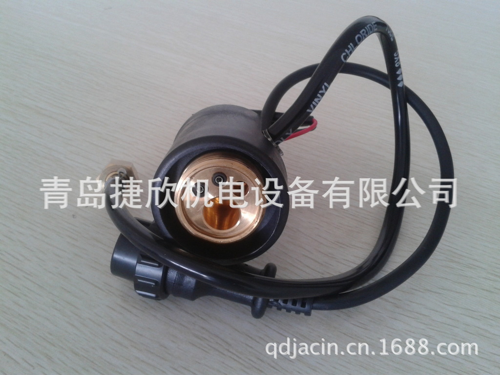 778943506_2129547740