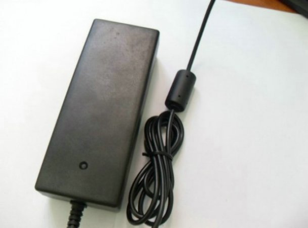 桌面式29.4V4A0001