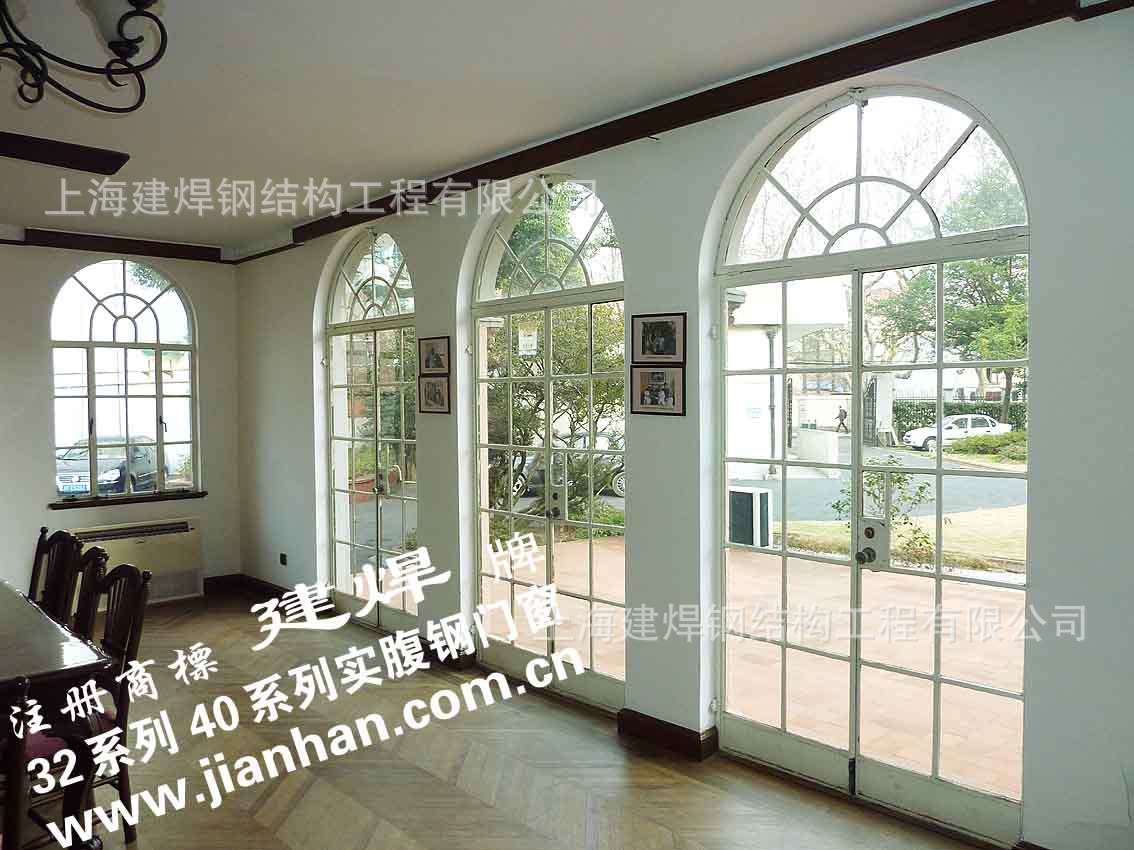 钢窗82