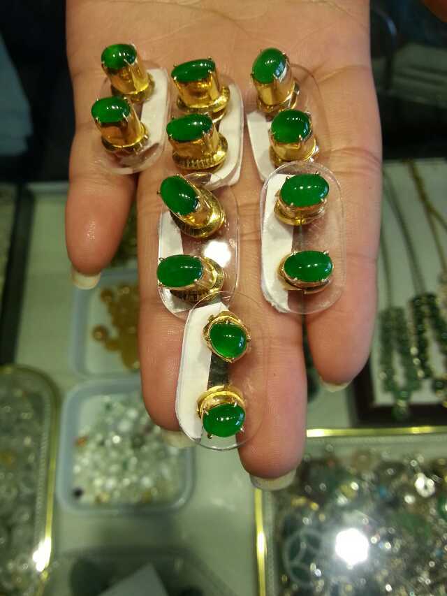 高冰种老色辣无裂无毛病蛋面