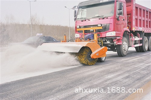 扫雪刷辊1