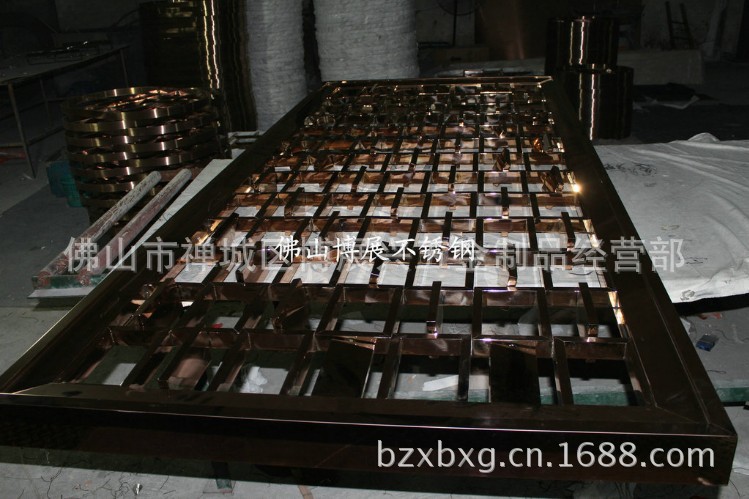 %)0_QX$D~)]%IQ7{M0{@0(2