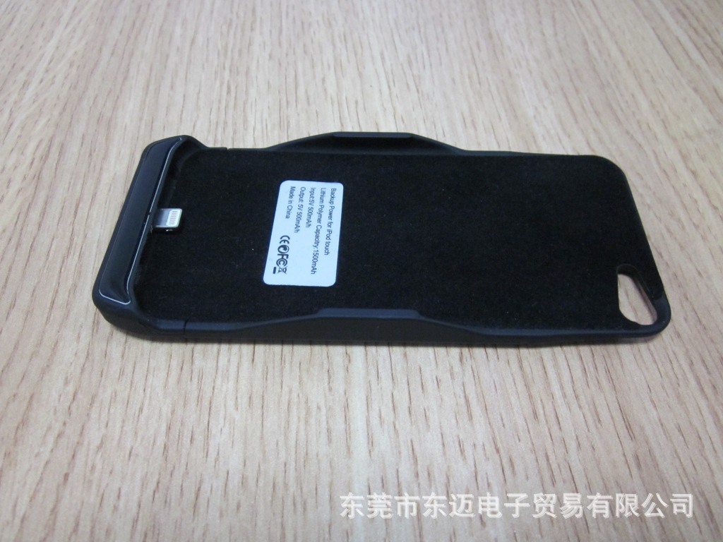 iphone5 touch 顏色很多，款式也非常的