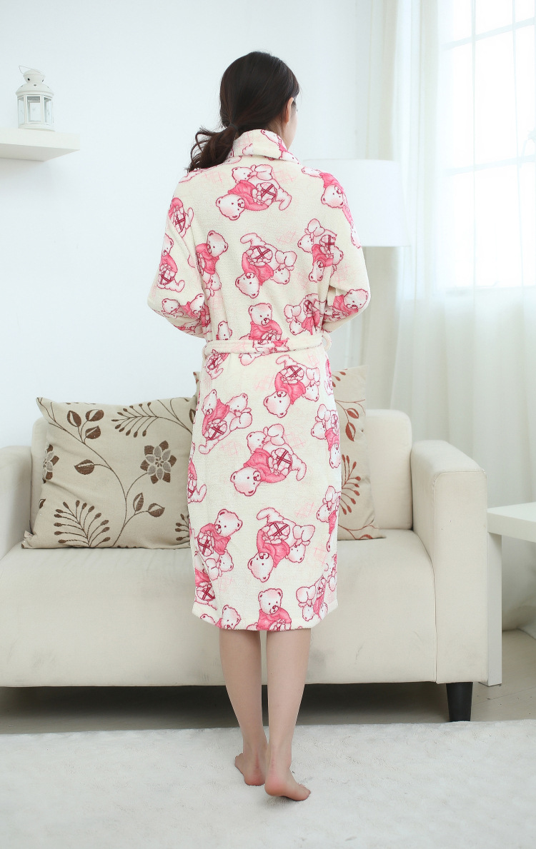 高档珊瑚绒睡衣套装