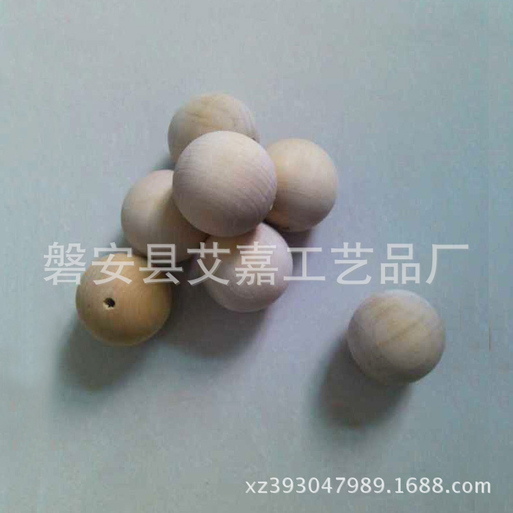 4.5CM圆木珠5