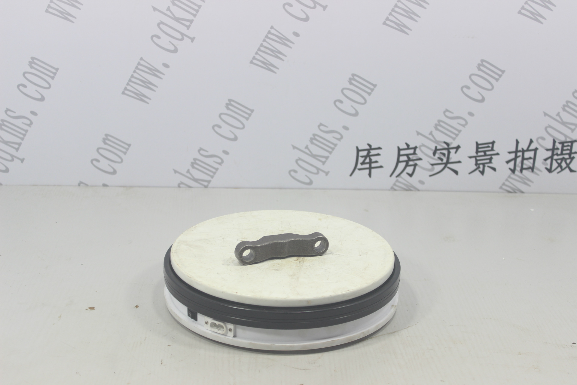 kms02123-200919-压板---参考规格长10cm,孔径1.3cm-参考重量0.218kg-0.218kg图片2