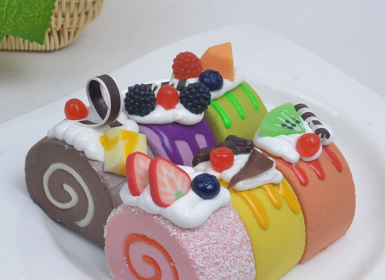 仿真水果面包 仿真食品装饰模型 仿真慕卷心蛋糕 心形小蛋糕-