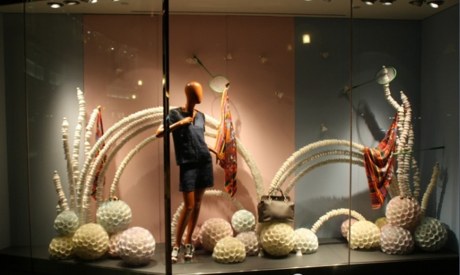 {FD597BEC-7D26-4BA4-96D1-0E23A