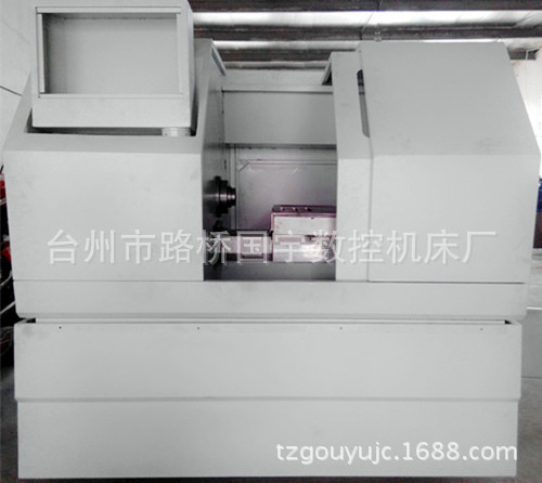 【专业生产】高精度CK6130数控车床，数控机床 数控仪表车床