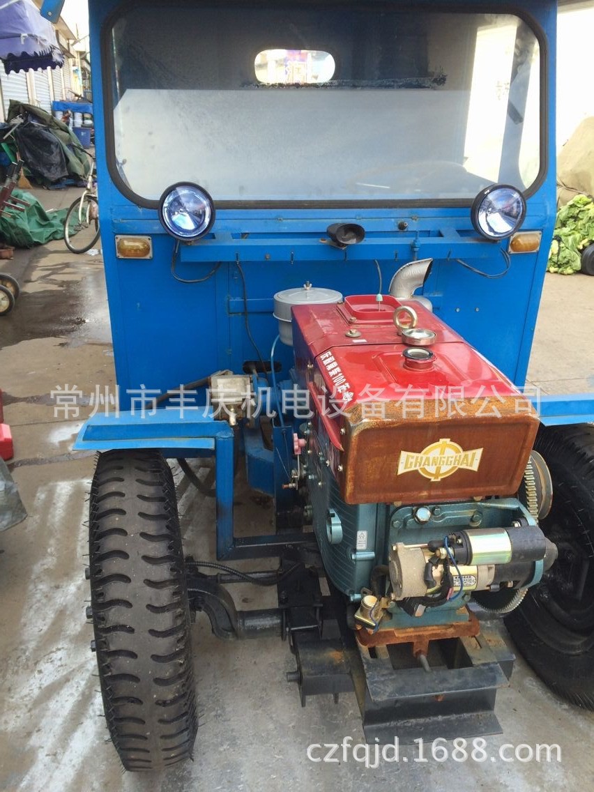 常州丰庆机电-方向盘拖拉机后驱动型(22-30hp)