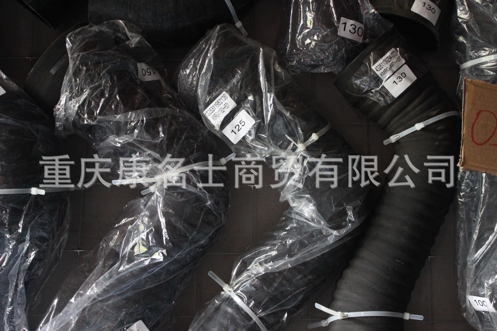 四川硅胶管厂家KMRG-1192++501-欧曼胶管1325311982136-内径110变125X硅胶管耐热,黑色钢丝无凸缘无7字内径110变125XL670XL490XH400XH490-15